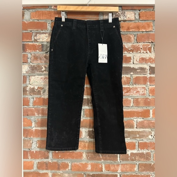 Zara The Slim Capri in Flocked Black Size 4 - Picture 2 of 9